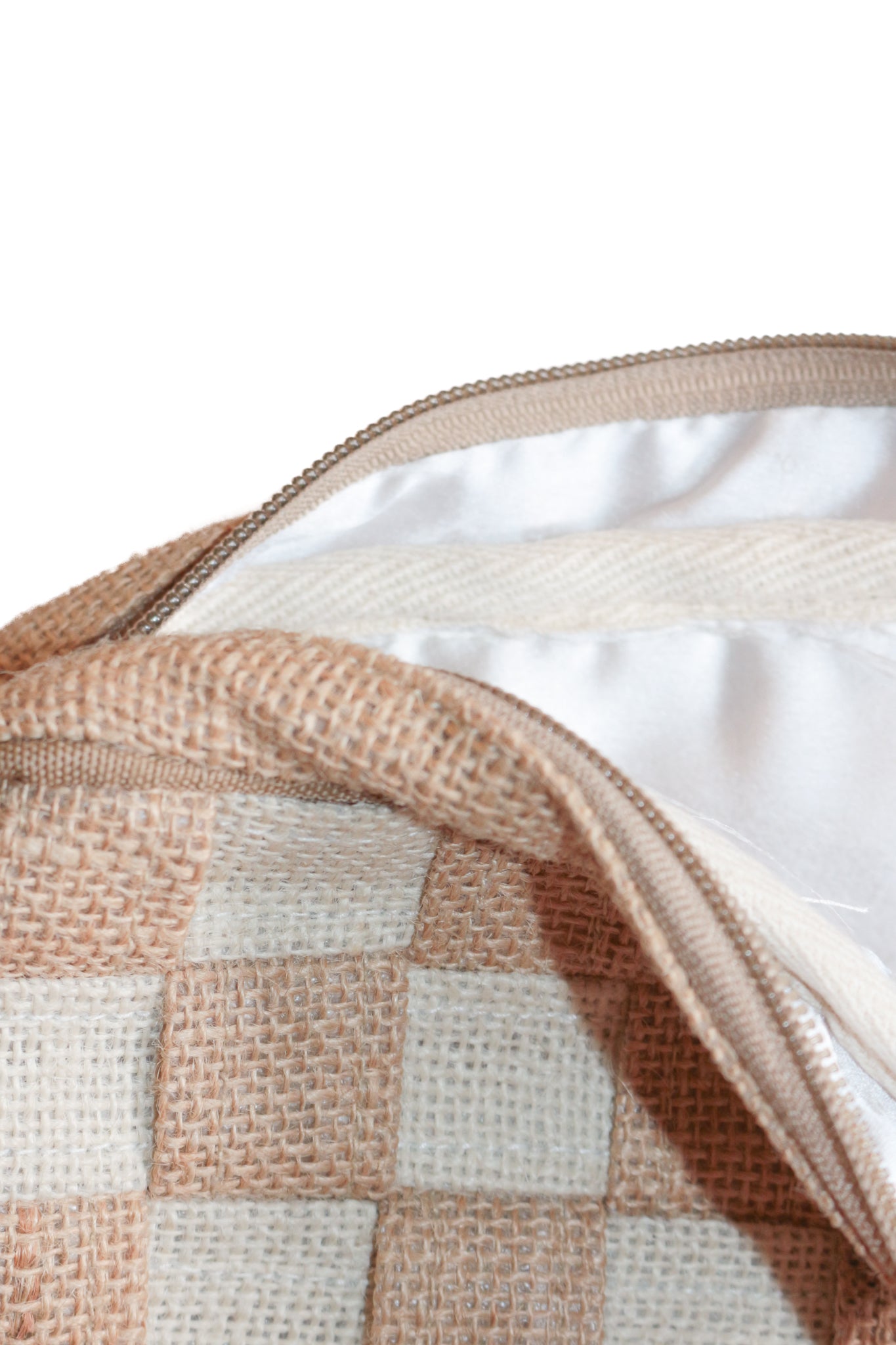 Isabelle LaRue Classic Checkerboard Vegan Jute Crossbody Handbag in White