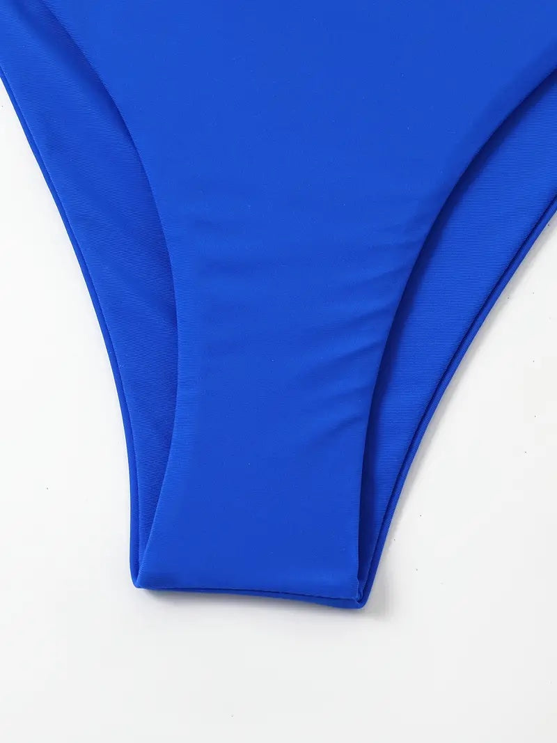 Two-Piece Triangle String Cheeky Bikini